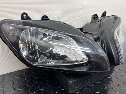 Yamaha YZF-R1 RN09 5PW 2002-2003 Headlight P1951