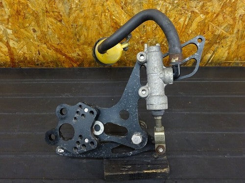 Kawasaki ZX-10R ZXT00C-005 Aftermarket Rearset Kit C-Type '04
