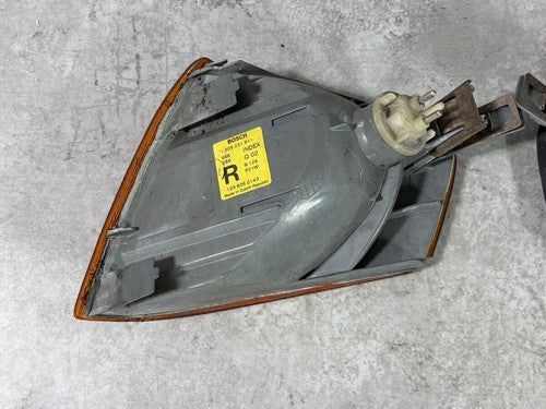 Mercedes-Benz R129 SL-Class Front Turn Signal Corner Lamp Pair OEM
