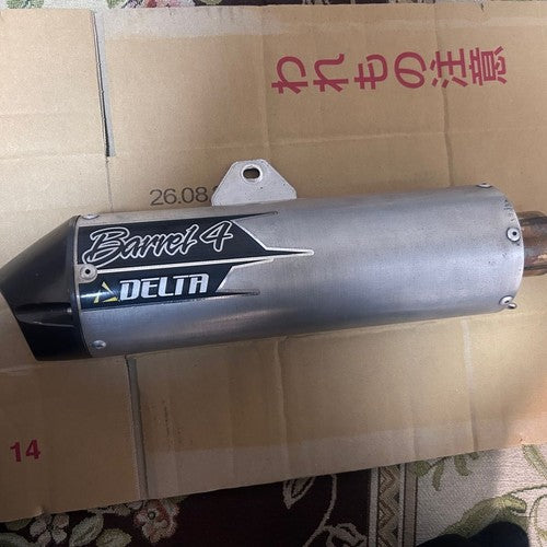 DELTA Barrel 4 Motorcycle Slip-On Silencer Muffler Silver