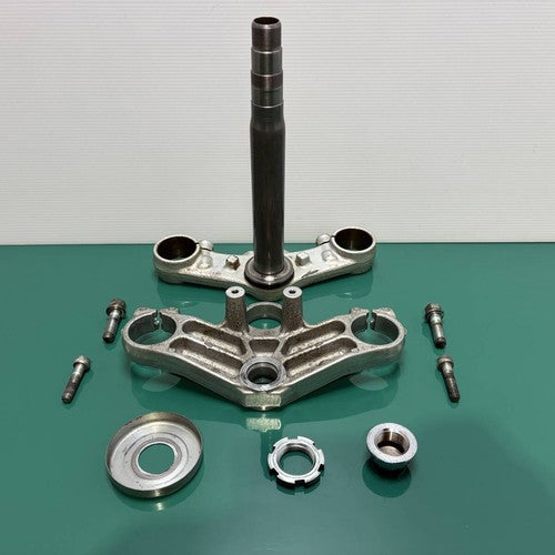 Yamaha TZR250 2XT Genuine OEM Steering Stem Top Bridge Set 39mm