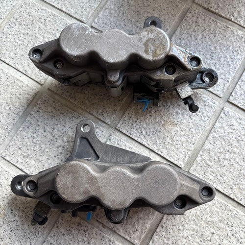 Kawasaki ZRX1100 OEM Front Brake Caliper