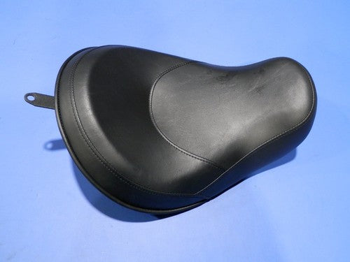 Harley-Davidson TC96 FXDB OEM Genuine Seat Used Good Condition