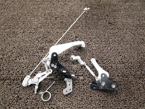 BORE ACE Yamaha SR400 RH03J Rearsets Brake Change FI