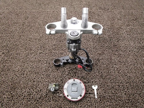 Yamaha FZ400 4YR Top Bridge Stem Main Key Set Used