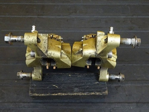 Brembo Front Brake Caliper Set Left Right Yamaha XJR1300 RP01J