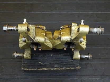Brembo Front Brake Caliper Set Left Right Yamaha XJR1300 RP01J