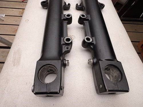 Kawasaki ZRX1200R OEM Front Fork Suspension Left Right Set ZRT20A