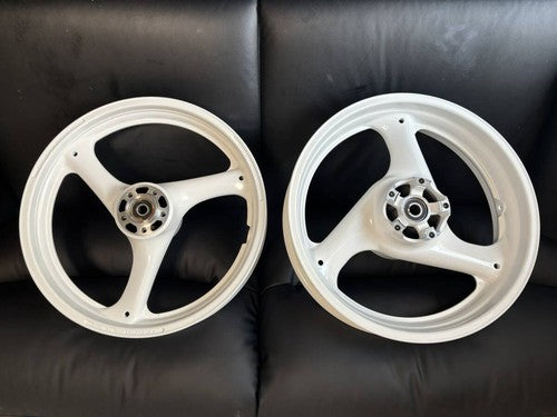 Suzuki GSX-R1100J GU74 1988 Genuine OEM Wheel Set Front Rear