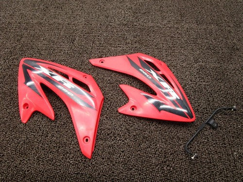 Honda XR250 Motard Shroud Left Right MD30 MD17E