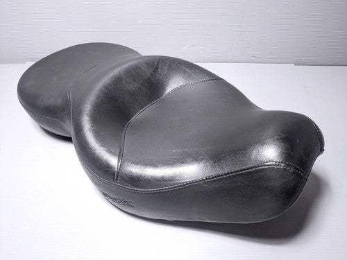 Harley-Davidson Sportster XL1200S XL883 OEM Sundowner Seat 2605BK303