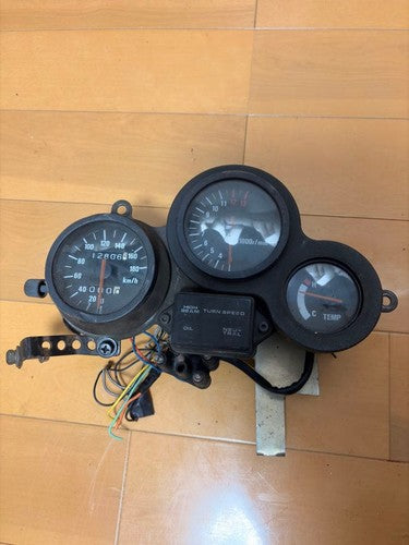 Suzuki VJ21 RGV Gamma Instrument Cluster Speedometer