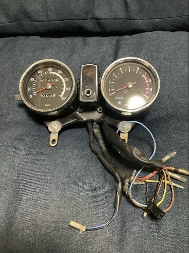 Yamaha SR500 400 Early Model Instrument Cluster Speedometer Tachometer 2H6