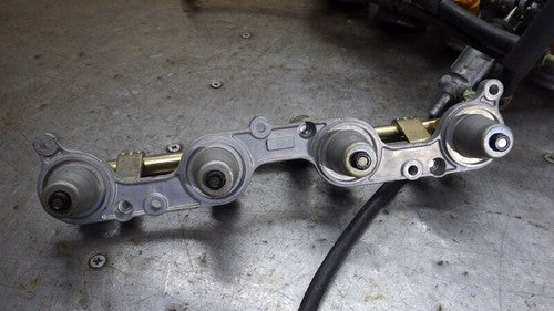 Honda CBR600RR Genuine OEM Throttle Body Injector PC37-100