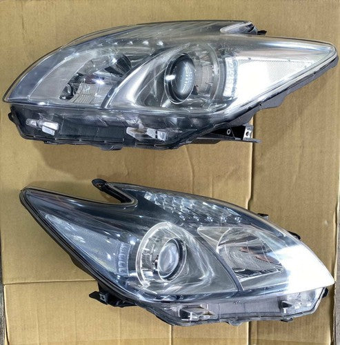 Toyota PRIUS ZVW30 Genuine Halogen Headlight Lamp Set