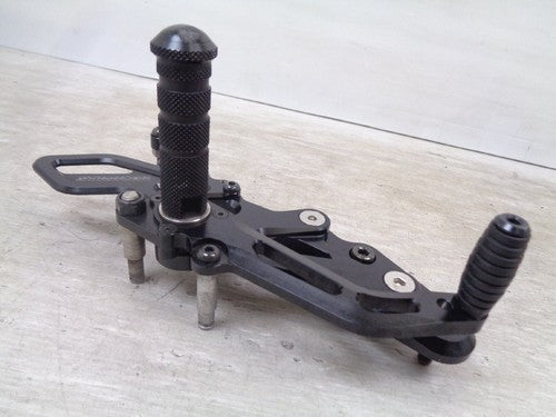 Striker Yamaha FZ1 Feather RN21J Rearset Kit 4-Position Black