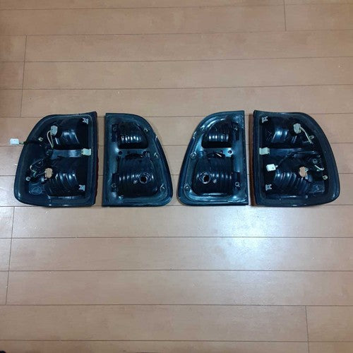Toyota Land Cruiser 100 Genuine Taillights Tail Lights Lamps Set