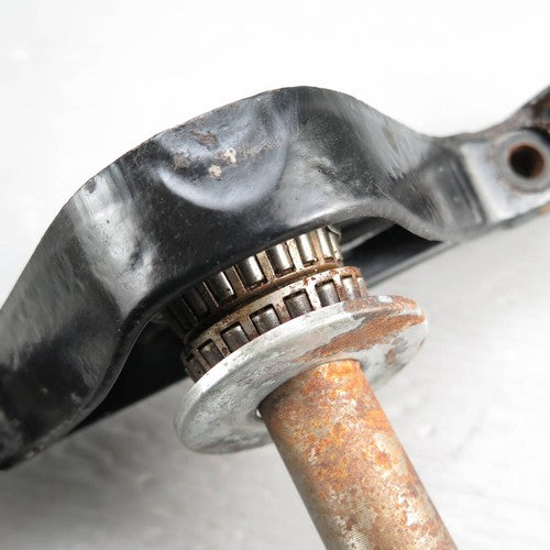 Harley-Davidson Road King FLHR 1450 Genuine OEM Steering Stem Bracket