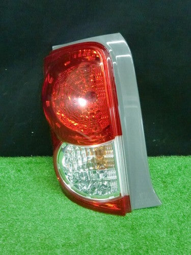 Toyota Corolla Rumion ZRE152N Taillights Tail Lights Lamps Left