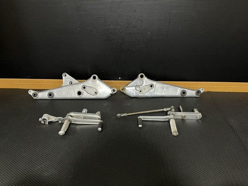 CB750F Honda Rearsets Backstep RC04 Vintage Period Correct