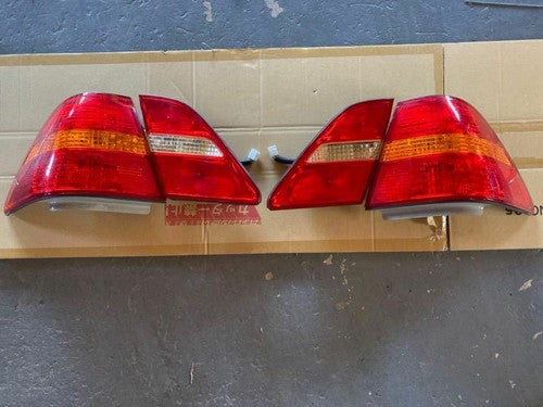 TOYOTA LEXUS CELSIOR UCF30 ZENKI TAIL LIGHTS LAMPS SET STANLEY 0807