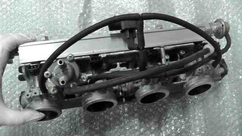 Honda CBR1100XX JH2SC35A8XM Throttle Body Used