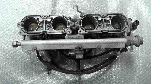 Honda CBR1100XX JH2SC35A8XM Throttle Body Used