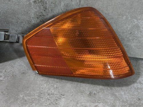 Mercedes-Benz R129 SL-Class Front Turn Signal Corner Lamp Pair OEM