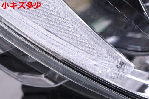 TOYOTA Aqua NHP10 Genuine Halogen Right Headlight KOITO 52-244 '11-'13