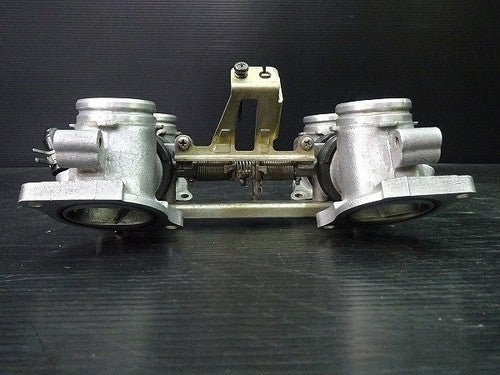 Yamaha V-MAX 1200 Manifold 2WE 1995 Intake Exhaust