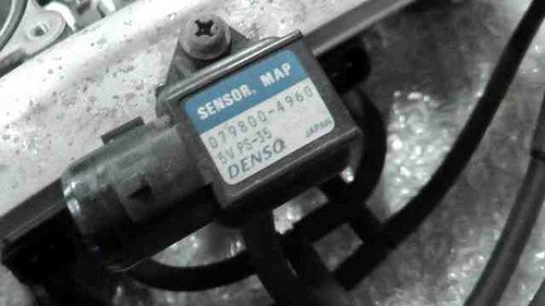 Honda CBR1100XX JH2SC35A8XM Throttle Body Used