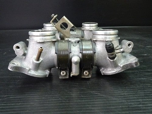Yamaha V-MAX 1200 Manifold 2WE 1995 Intake Exhaust