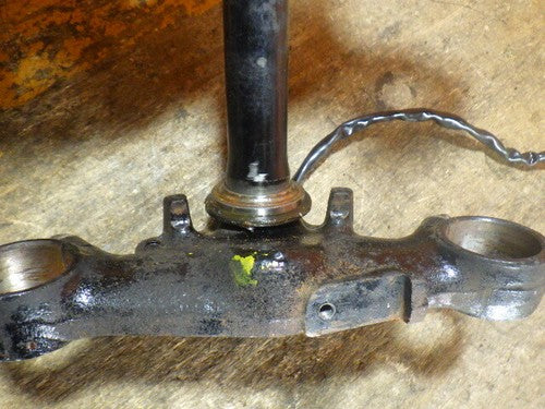 Honda CB550F CB550FOUR 1970s Genuine OEM Steering Stem Top Bridge 35mm