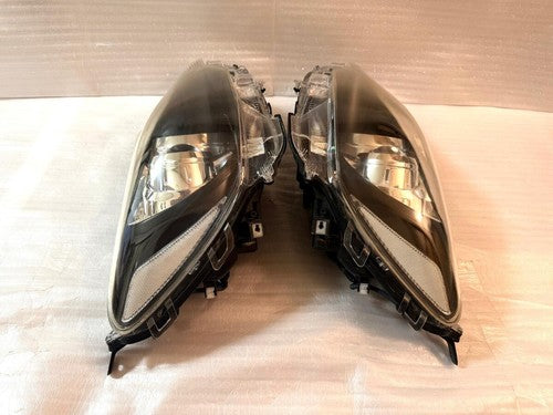 G's Toyota Aqua NHP10 Headlight Set Left Right Koito 52-247 LED