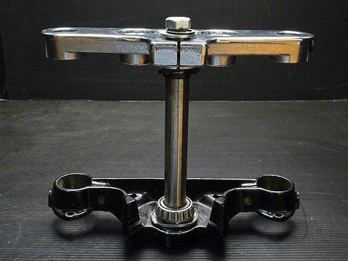 Harley-Davidson FLSTF1340 OEM Triple Tree Stem