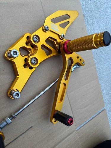 KEMI MOTO Yamaha YZF-R25 Rearsets Gold Left Right Set
