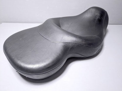 Harley-Davidson Sportster XL1200S XL883 OEM Sundowner Seat 2605BK303