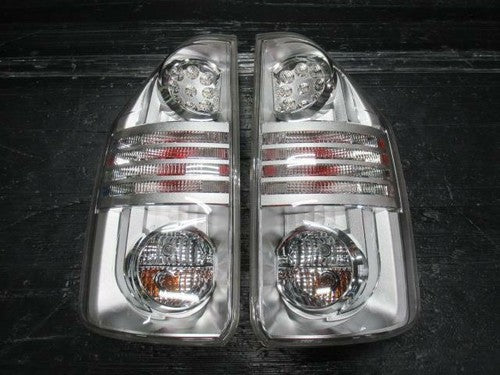 2008 Toyota Voxy ZRR70W ZRR75W Taillights Tail Lights Lamps Set OEM