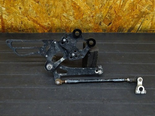 Kawasaki ZX-10R ZXT00C-005 Aftermarket Rearset Kit C-Type '04