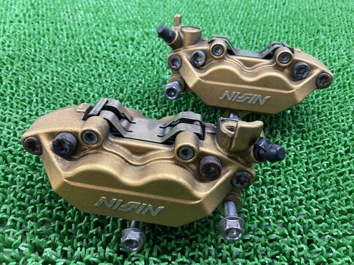 Honda CB400SF Front Brake Caliper Pair NC39 Genuine OEM NISSIN