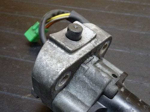 Suzuki GSX1300R Hayabusa 1999 GW71A Ignition Key Set OEM