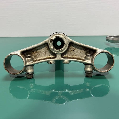 Yamaha TZR250 2XT Genuine OEM Steering Stem Top Bridge Set 39mm