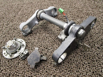 Suzuki RF400R Top Bridge Stem Main Key Set Tank Cap GK78A
