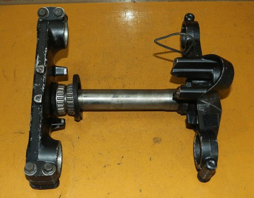 Kawasaki ZZR1100D Genuine OEM Top Bridge Steering Stem