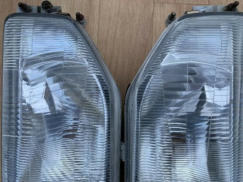 Honda Acty Truck HA4 HH3 HA3 HH4 Headlight left and right Set