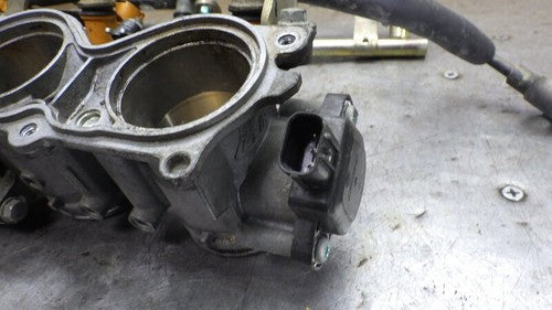 Honda CBR600RR Genuine OEM Throttle Body Injector PC37-100