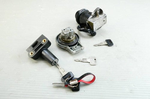 Yamaha XV400 Special Genuine OEM Ignition Key Set 26M 1981