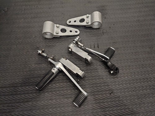 JMC Kawasaki Z400FX E1-E3 Rearsets Light Bracket 城東
