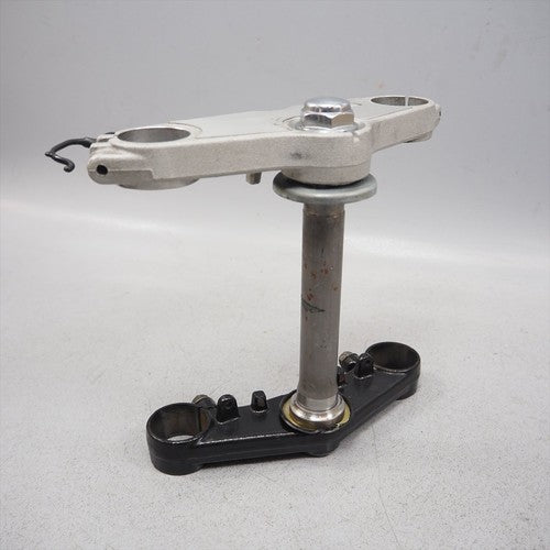 Honda Bros 400 MC21 NC25-1005 Genuine OEM Steering Stem Top Bridge