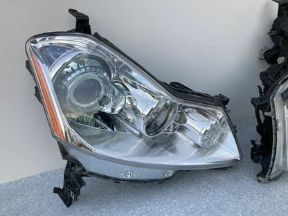 Infiniti Genuine M35 M45 Nissan Fuga 06-10 Halogen Headlight Lamp Pair OEM